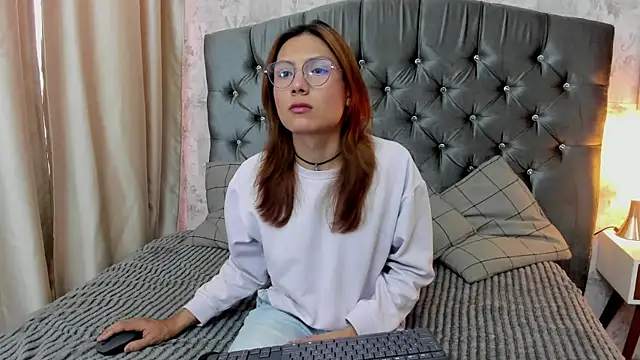 Snapshot of Eliot_Egan chatting on February 9, 2026, 7:12 pm Eliot Egan online show from February 9, 2026, 7:12 pm