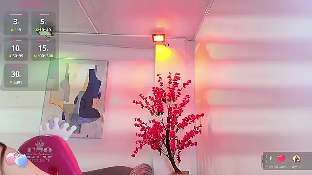 Chloe dolly online show from March 21, 2026, 11:14 am