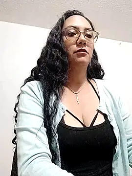 Salma-sweet online show from March 14, 2026, 2:50 am