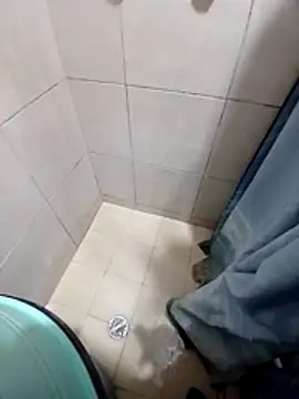 papi23l online show from February 8, 2026, 2:53 am