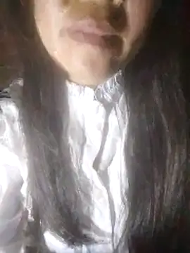 Yang-my- online show from February 12, 2026, 1:11 pm