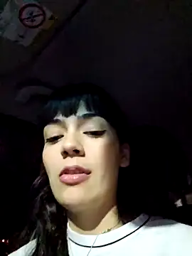 VelvetSolez online show from April 14, 2026, 10:04 pm