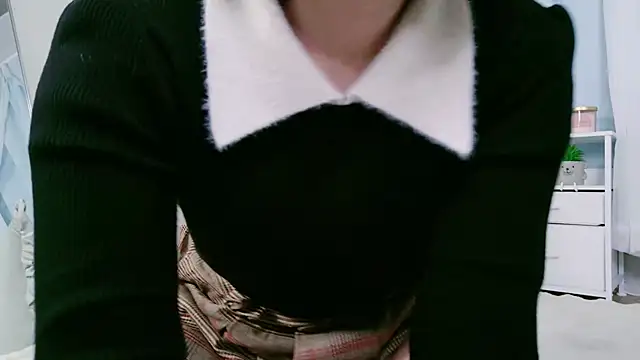 Saki chanF online show from March 10, 2026, 7:01 am