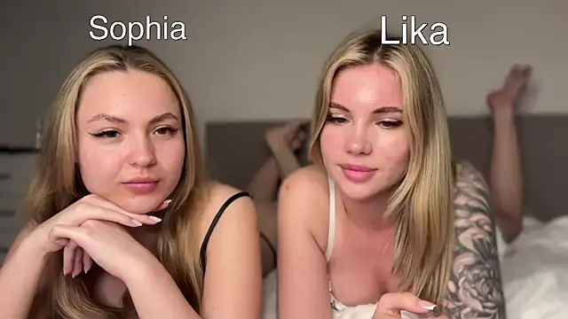 PinkNoir online show from April 1, 2026, 4:04 pm