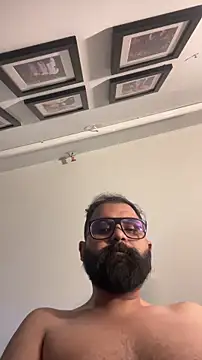 beerboy2222 online show from April 12, 2026, 9:01 am