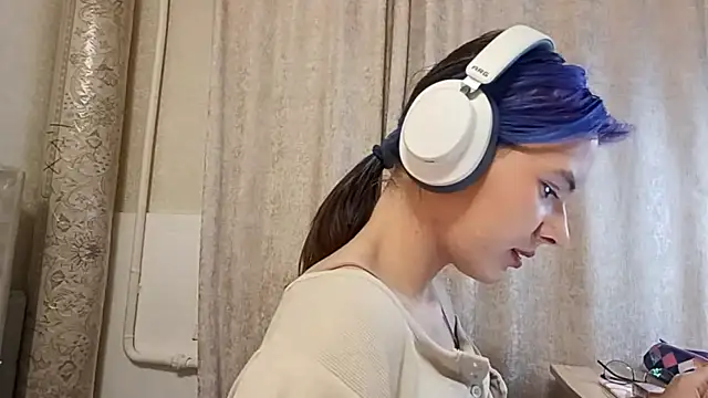 Snapshot of CallerKoran chatting on February 20, 2026, 4:20 pm CallerKoran online show from February 20, 2026, 4:20 pm