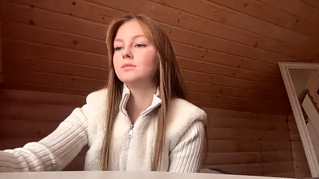 TessSamul online show from April 5, 2026, 7:48 am