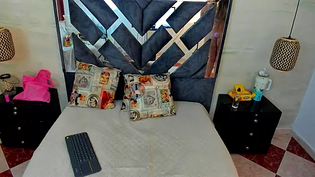 Snapshot of annie_vega17_ chatting on February 28, 2026, 8:30 pm annie vega17 online show from February 28, 2026, 8:30 pm