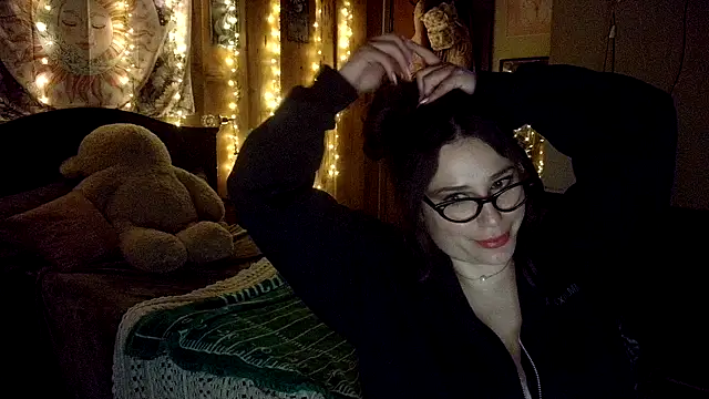 VelvetBrunetteXo online show from March 19, 2026, 10:59 am