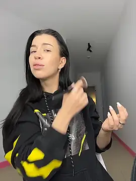 Aurora 404 online show from April 4, 2026, 6:42 am