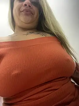 Snapshot of kahreal chatting on May 4, 2026, 11:35 am kahreal online show from May 4, 2026, 11:35 am