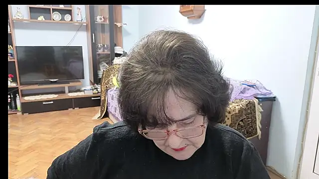 Snapshot of xMaryxAnne chatting on February 23, 2026, 6:30 pm xMaryxAnne online show from February 23, 2026, 6:30 pm