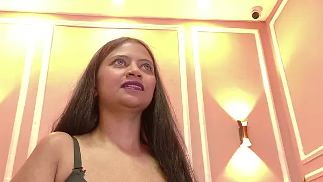 SuzyFox  online show from March 4, 2026, 8:49 pm