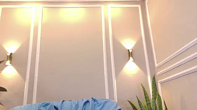 SuzyFox  online show from March 30, 2026, 8:32 pm