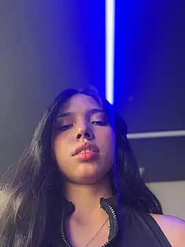 jadelaurent online show from March 27, 2026, 8:54 pm