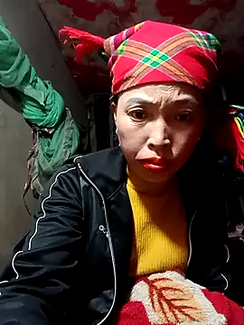 Snapshot of NAINKUTE chatting on February 11, 2026, 12:16 pm NAINKUTE online show from February 11, 2026, 12:16 pm