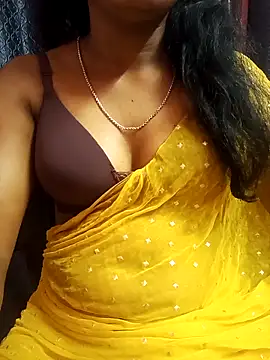 Snapshot of manu_sexy_ chatting on February 22, 2026, 5:36 pm manu sexy online show from February 22, 2026, 5:36 pm