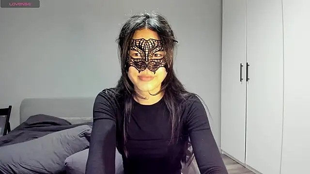 HelenBlazeTrt online show from June 14, 2026, 2:19 am