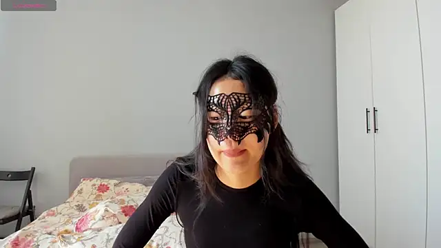 HelenBlazeTrt online show from June 5, 2026, 6:52 am
