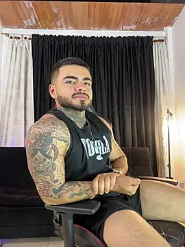 Benjii Carter1 online show from March 12, 2026, 3:12 am