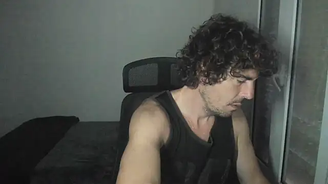 joaquin420 hot online show from April 7, 2026, 5:31 am