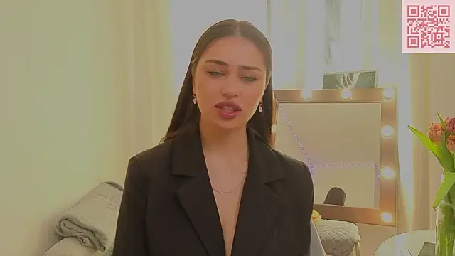 Sofia Plump online show from March 11, 2026, 9:03 am