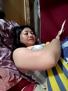 Snapshot of HUONG19999 chatting on February 24, 2026, 3:02 pm HUONG19999 online show from February 24, 2026, 3:02 pm