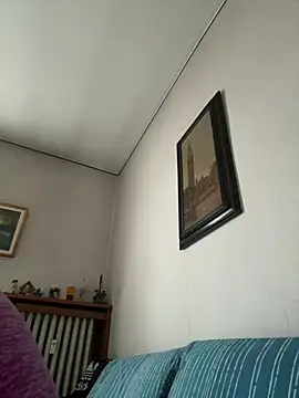 Snapshot of Sony28v chatting on February 18, 2026, 6:44 am Sony28v online show from February 18, 2026, 6:44 am