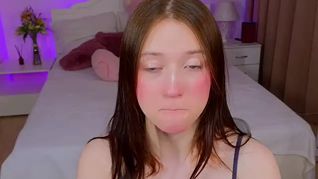 MmollyMay online show from April 14, 2026, 11:04 am