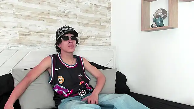 Snapshot of Jordi_Cooper chatting on February 21, 2026, 4:03 am Jordi Cooper online show from February 21, 2026, 4:03 am