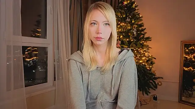 UWU flower online show from February 17, 2026, 1:41 pm