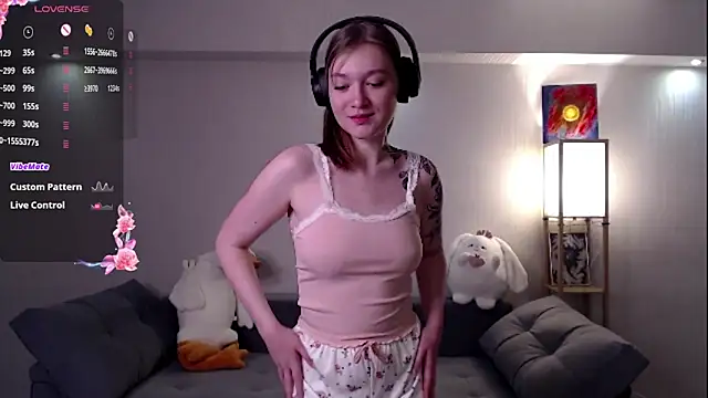 Mirrrra1 online show from March 14, 2026, 8:37 pm