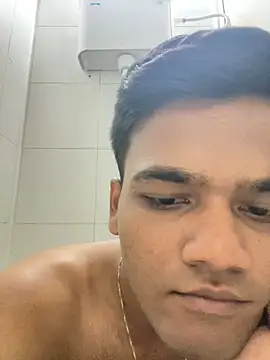 Dazzling dude online show from March 16, 2026, 6:10 pm