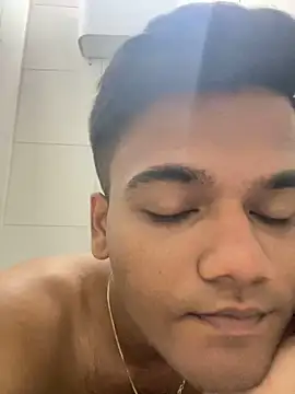 Dazzling dude online show from March 21, 2026, 8:13 pm