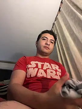 Snapshot of PeterParker99 chatting on February 10, 2026, 4:39 pm PeterParker99 online show from February 10, 2026, 4:39 pm