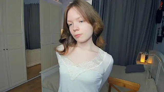 LavenderMitten online show from March 16, 2026, 5:15 am