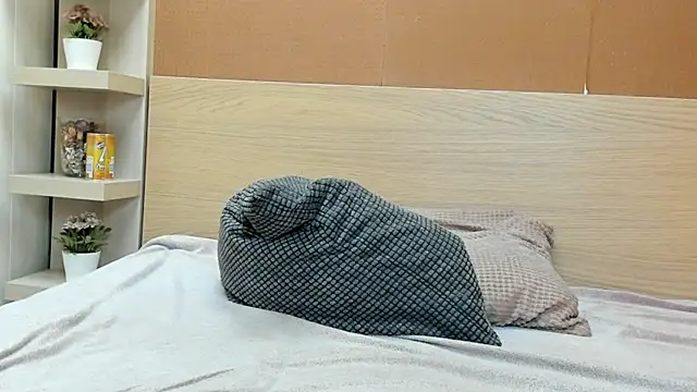 Snapshot of PinkyTwerkyX chatting on February 4, 2026, 3:40 pm PinkyTwerkyX online show from February 4, 2026, 3:40 pm