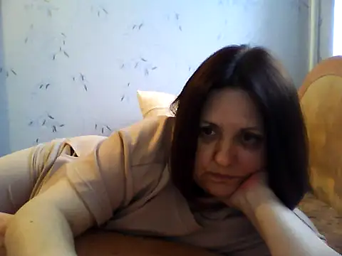 Snapshot of LockyCharm111 chatting on May 13, 2026, 4:36 pm LockyCharm111 online show from May 13, 2026, 4:36 pm