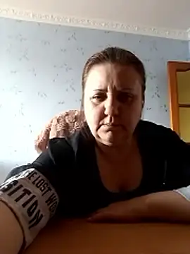 Snapshot of LockyCharm111 chatting on February 11, 2026, 9:20 am LockyCharm111 online show from February 11, 2026, 9:20 am