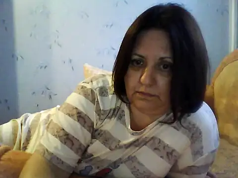 Snapshot of LockyCharm111 chatting on July 22, 2026, 5:26 pm LockyCharm111 online show from July 22, 2026, 5:26 pm