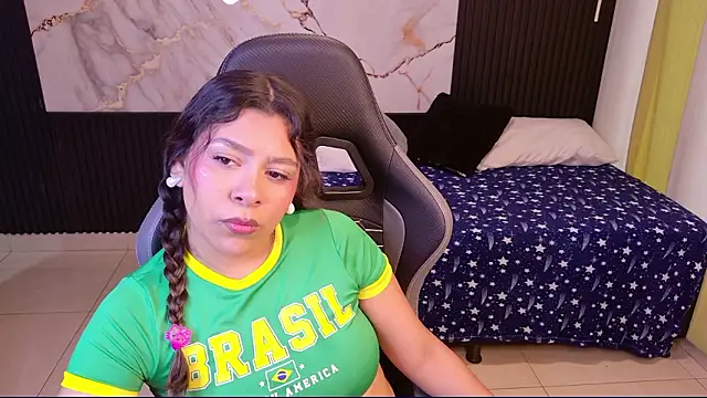 Sophie19   online show from March 13, 2026, 11:37 am