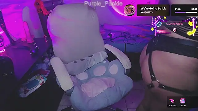 Purple-Pookiee online show from March 30, 2026, 4:36 am
