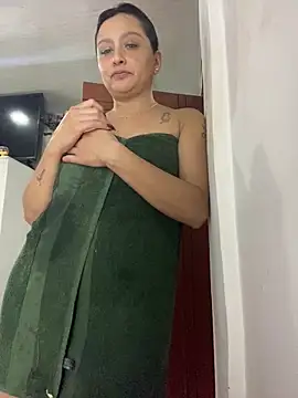 alana  070 online show from February 15, 2026, 1:17 am