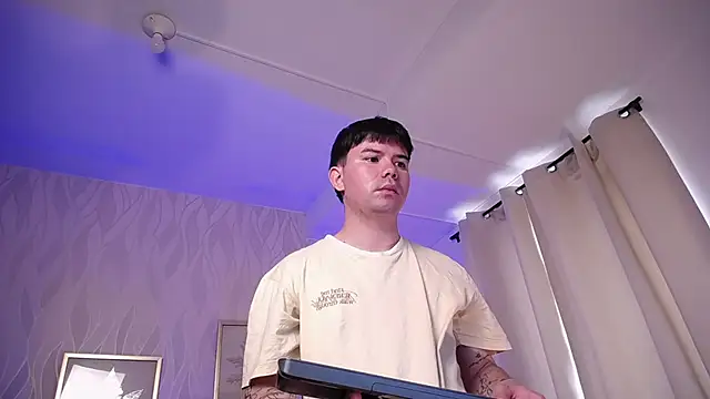 Snapshot of KaiStein chatting on February 19, 2026, 6:16 pm KaiStein online show from February 19, 2026, 6:16 pm