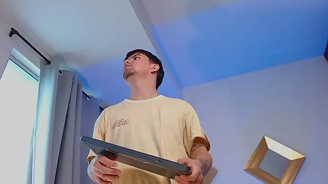 Snapshot of KaiStein chatting on February 28, 2026, 6:29 pm KaiStein online show from February 28, 2026, 6:29 pm