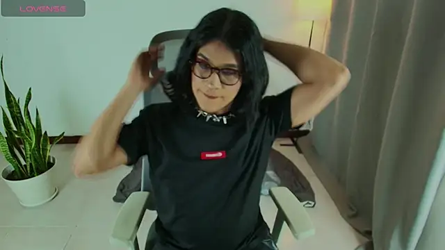 succubus Vitta online show from April 4, 2026, 10:38 pm