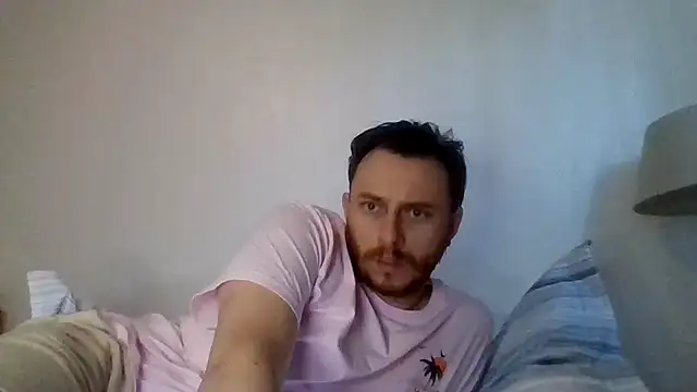 Tallhungandcloudy online show from March 26, 2026, 10:40 pm