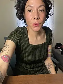 JeanneDuval8888 online show from February 26, 2026, 12:54 am