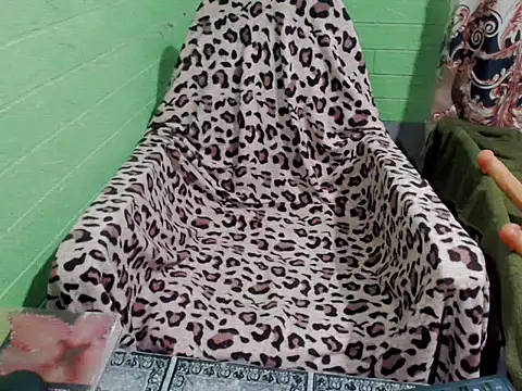 Trans jenny69 online show from March 11, 2026, 10:53 am