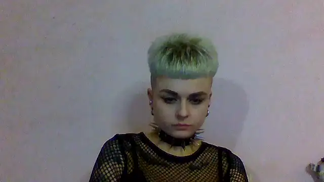 AlisaDear257 online show from April 7, 2026, 11:56 am